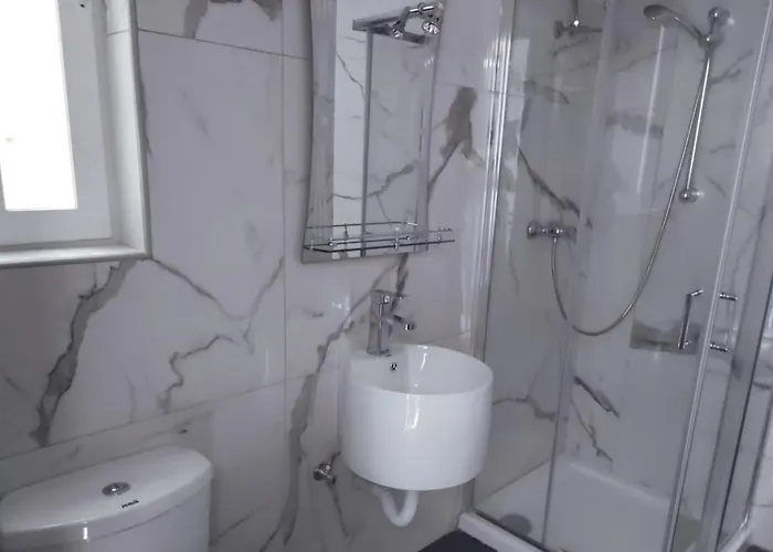 Privilege Apartment *