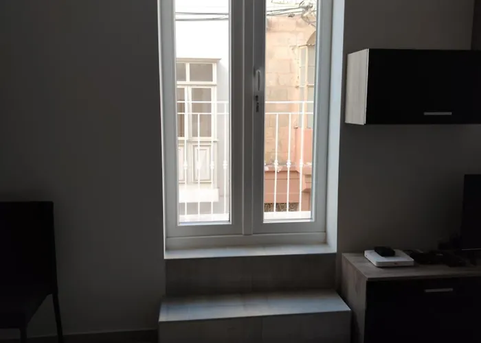 Apartment Privilege *