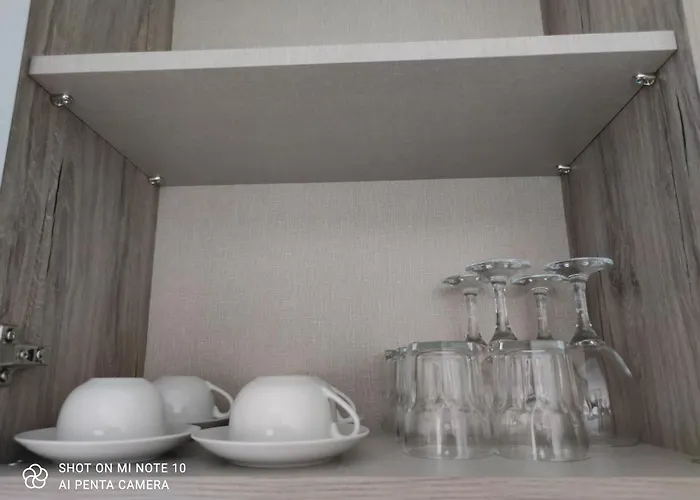 Privilege Apartment *